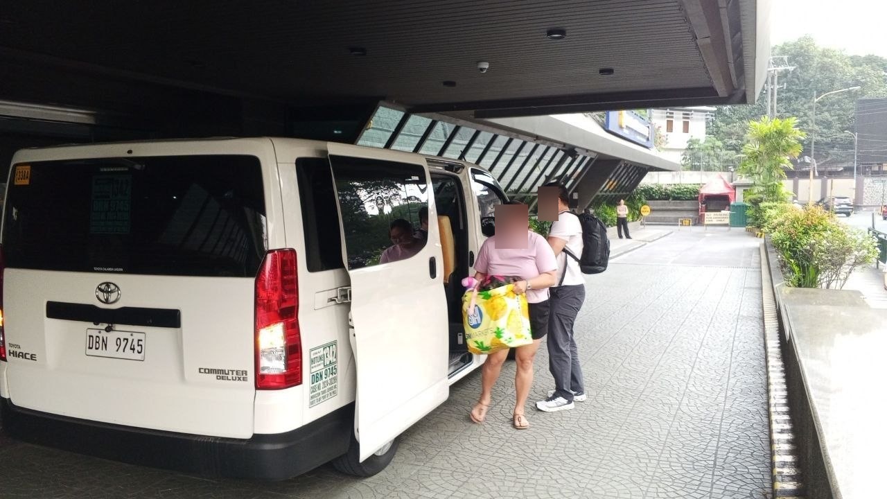 Transfer Service Moments with MB Van Rental