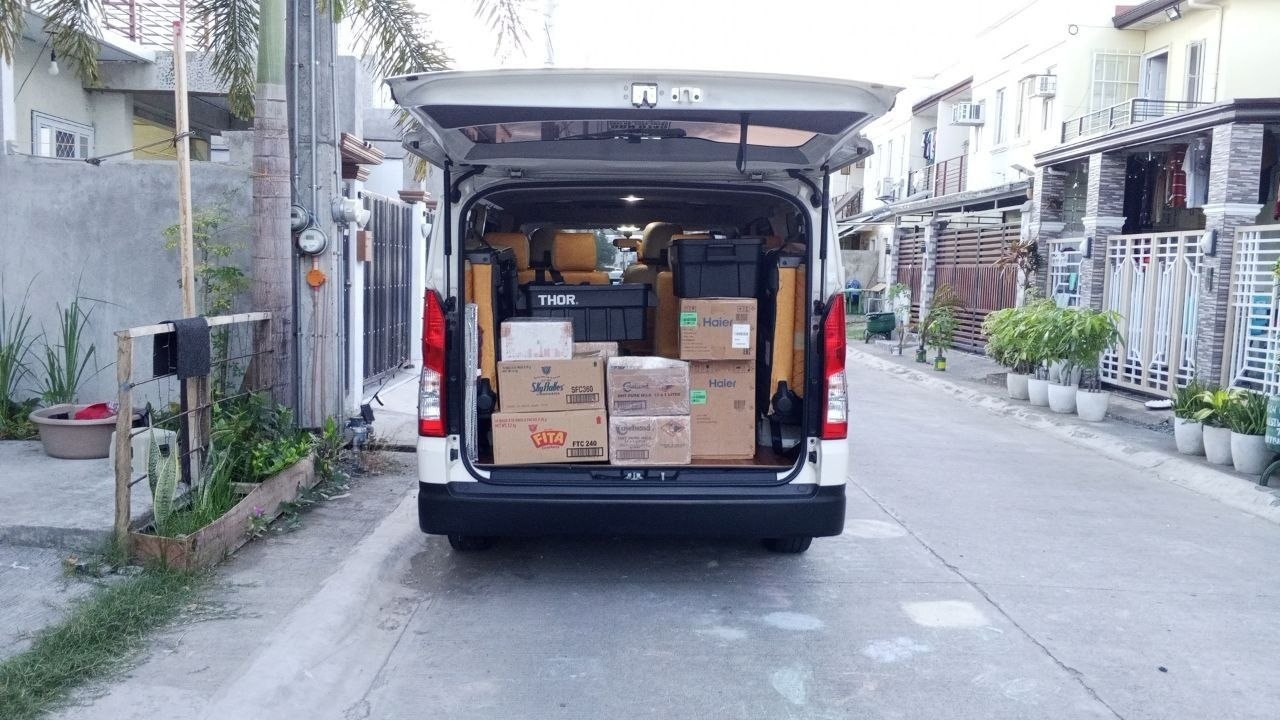 Transfer Service Moments with MB Van Rental