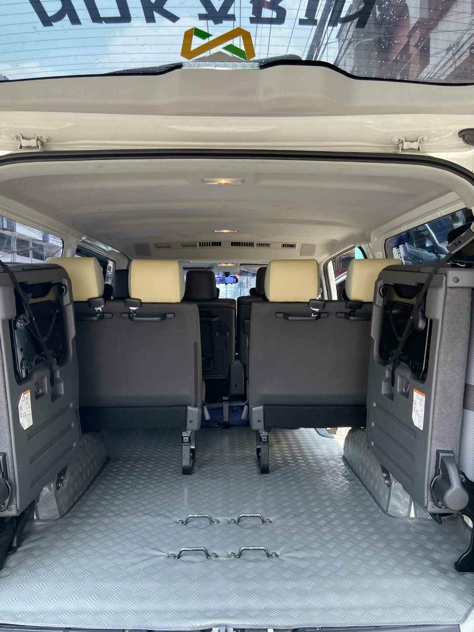Vehicle Comfort with MB Van Rental